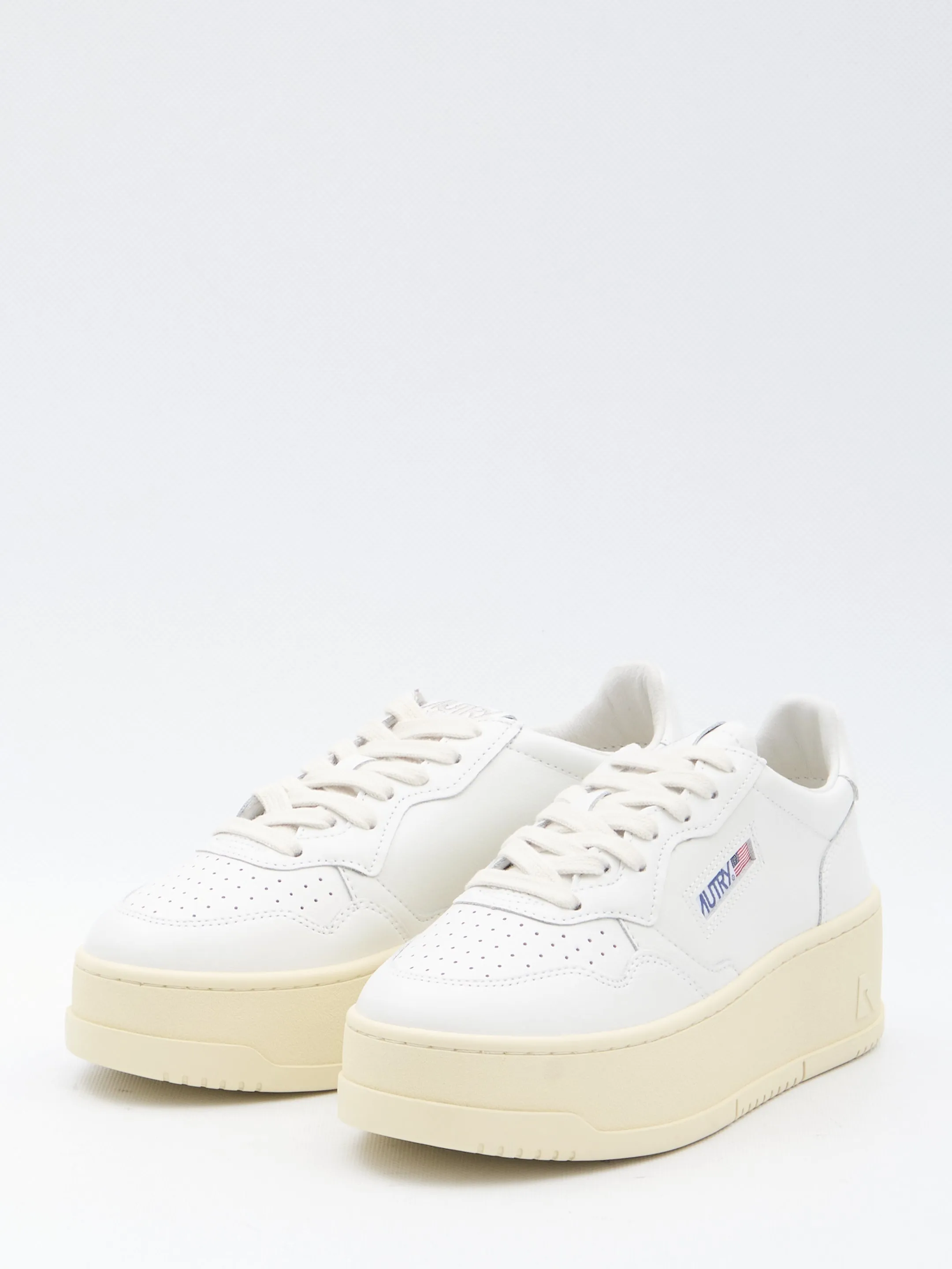 Autry Medalist Platform Low Sneakers