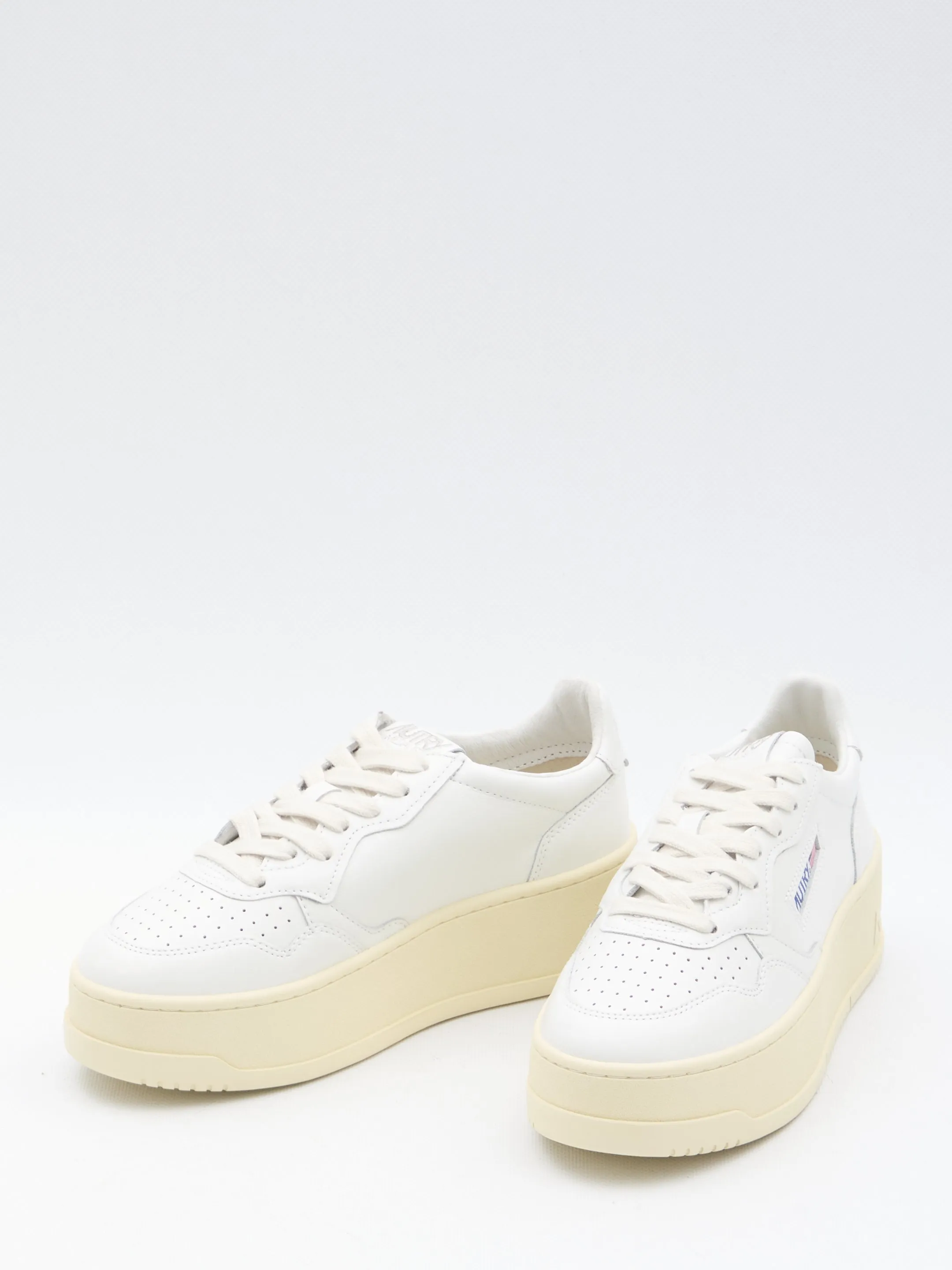 Autry Medalist Platform Low Sneakers