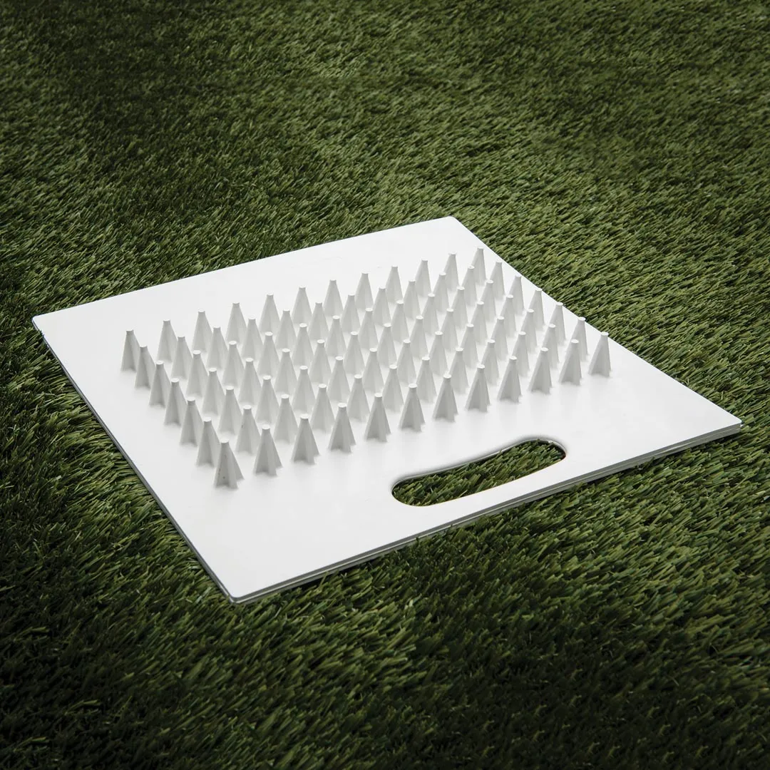 Rogers Athletic Donnis Cleat Board