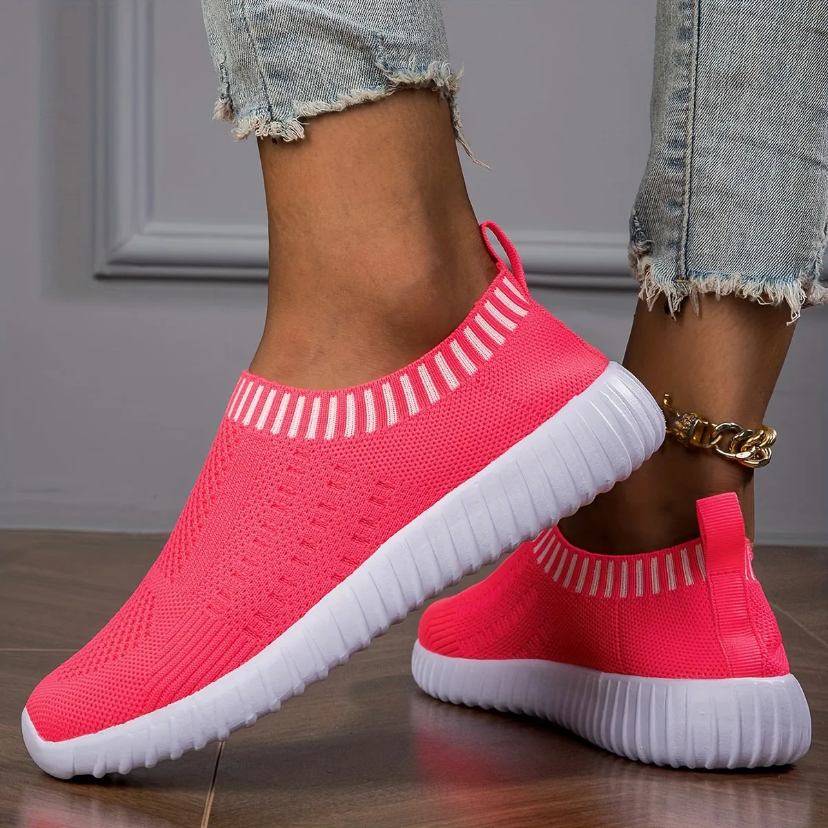 Women's Magenta Casual Sneakers | Low Top Lightweight Shoes