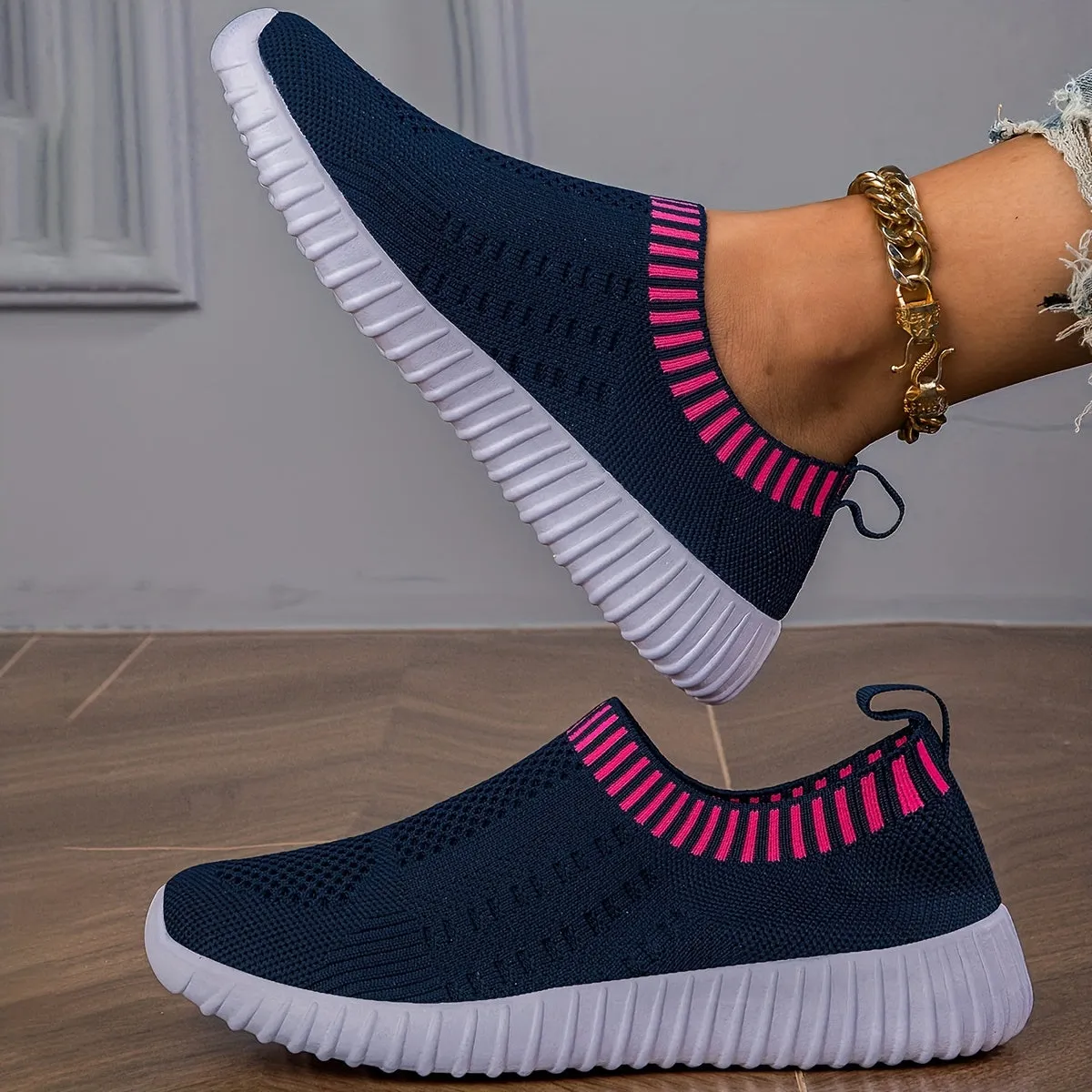 Women's Magenta Casual Sneakers | Low Top Lightweight Shoes