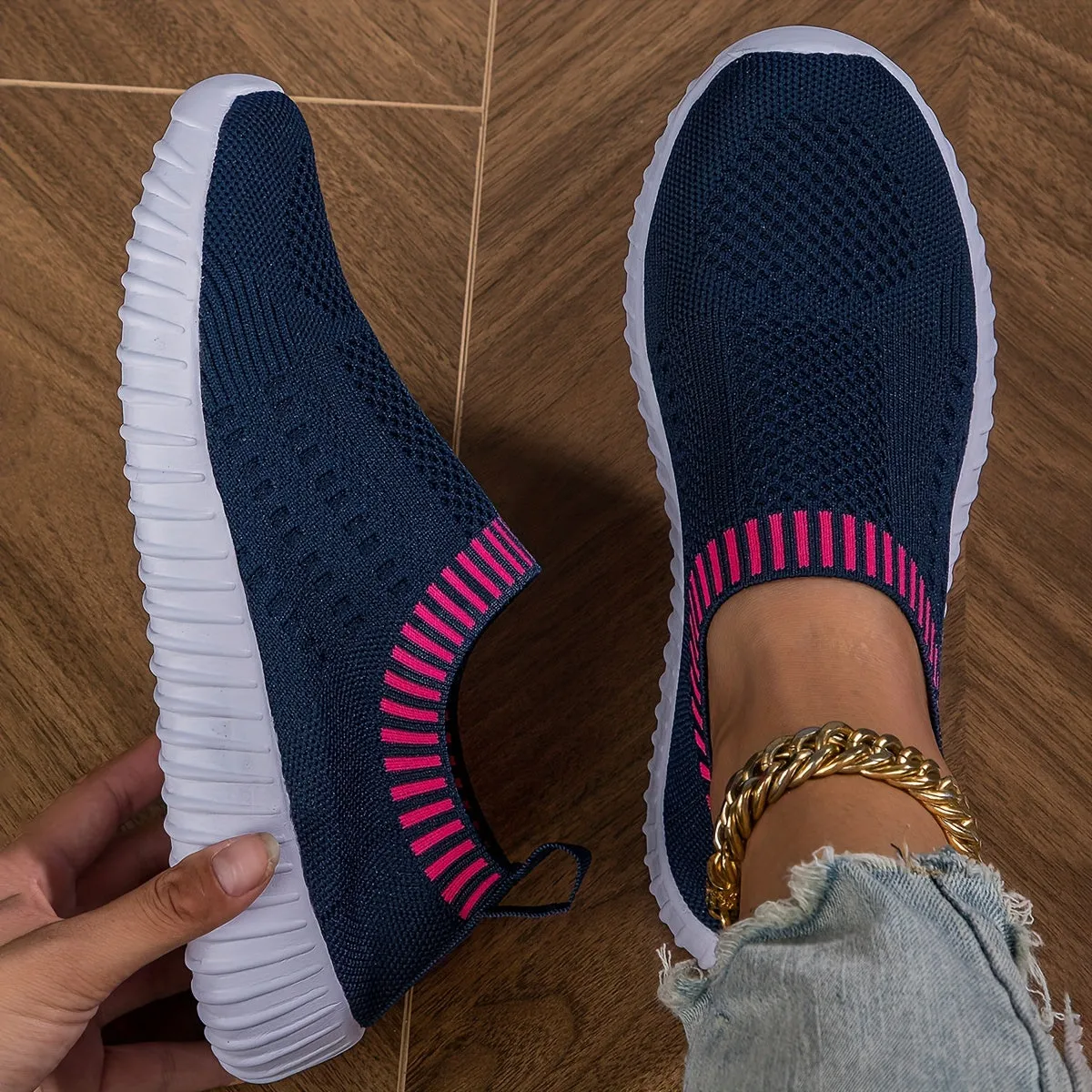 Women's Magenta Casual Sneakers | Low Top Lightweight Shoes